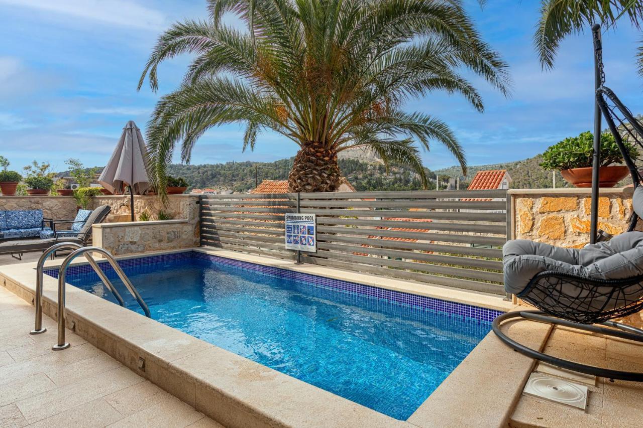 Villa Capitis In The Center - Apartment With Private Pool Hvar Town Extérieur photo